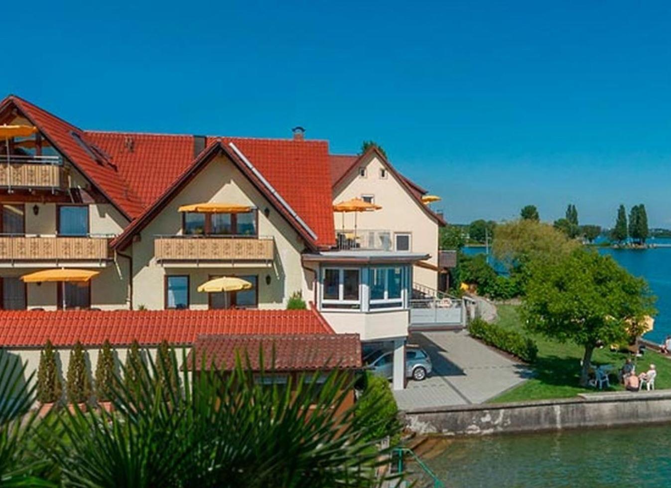 Gaestehaus Am Bodensee Immenstaad am Bodensee Exterior photo